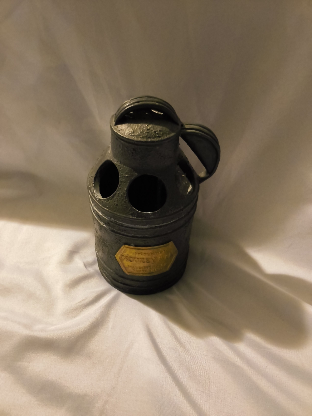 Rustic Black Metal Toothbrush Holder